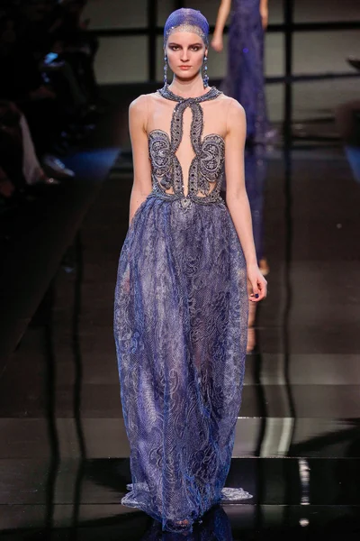 Look 29